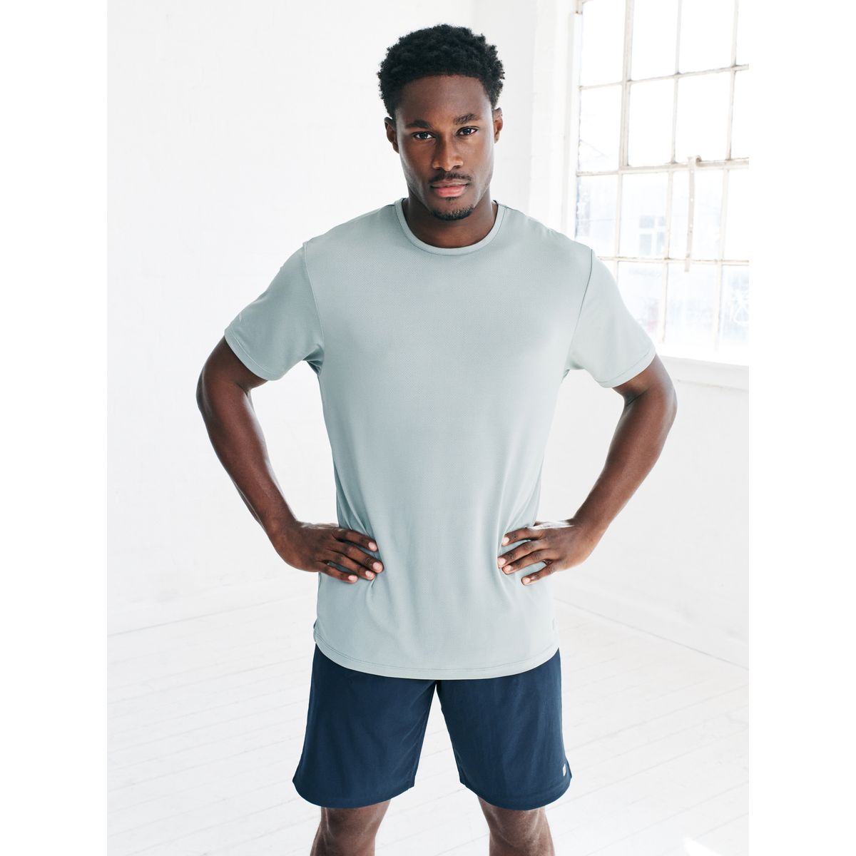 T-shirt à manches courtes en mesh active vert sauge, NEXT