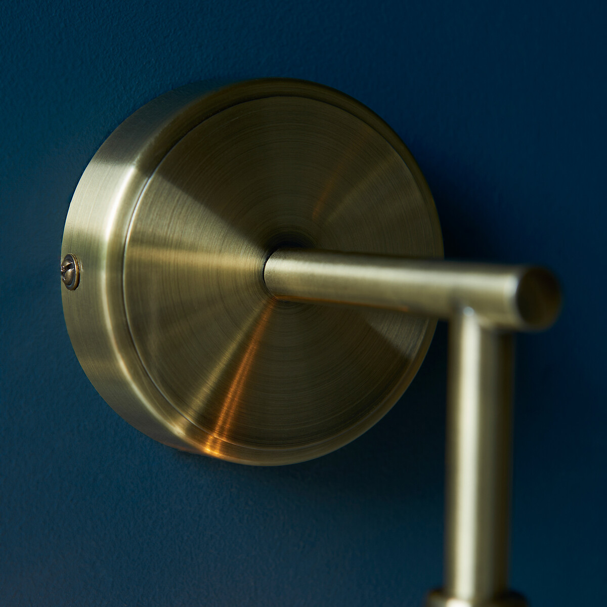 Allton Twisted Glass Wall Light aged brass, SO'HOME
