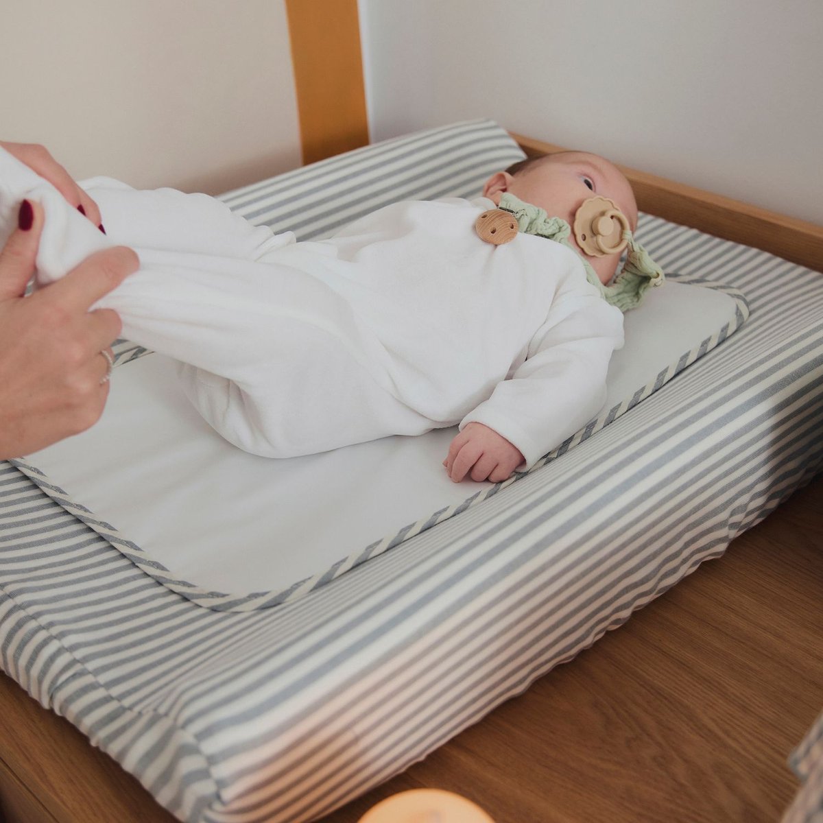 Matelas à langer avec housse vert, WALKING MUM