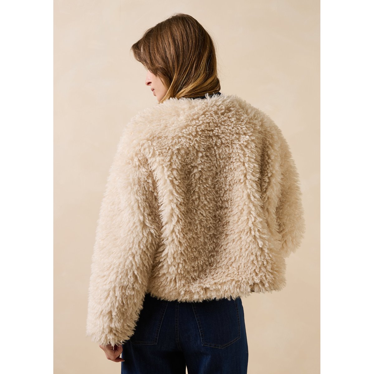 Manteau court réversible à imitation fourrure ecru, LA FEE MARABOUTEE