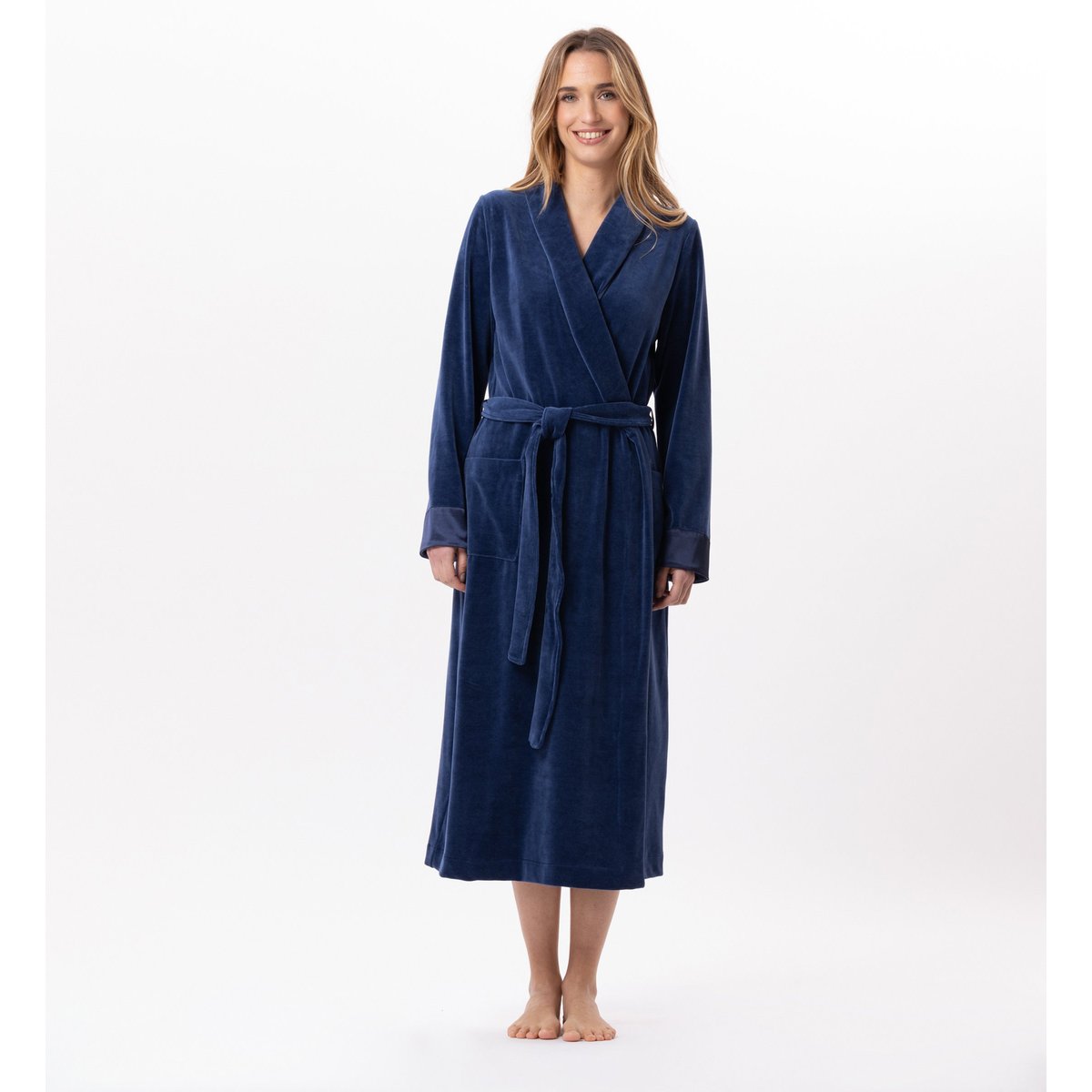 Peignoir croisé en velours ESSENTIEL H67A bleu, LE CHAT