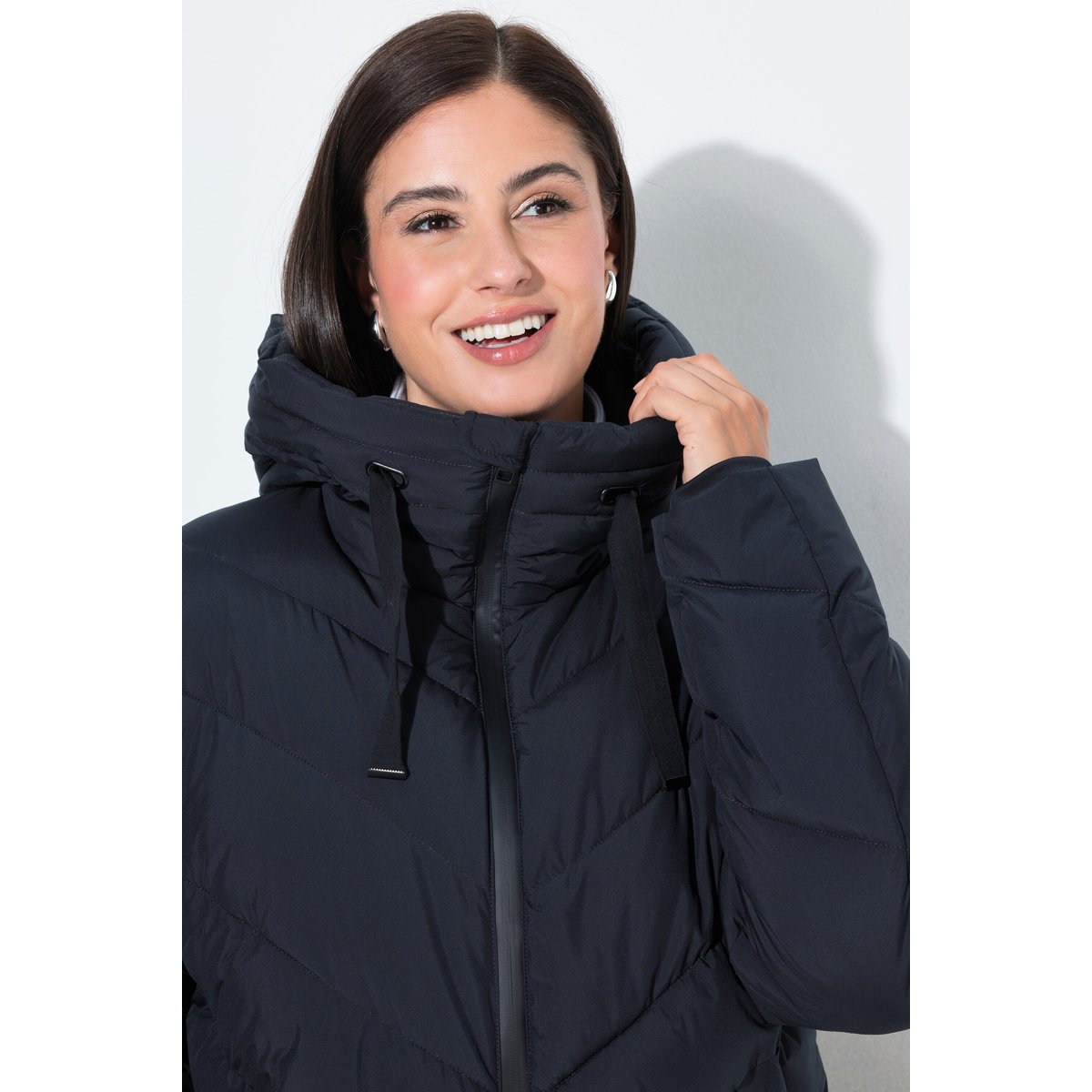 Veste matelassée longue HYPRAR, capuche noir, ULLA POPKEN