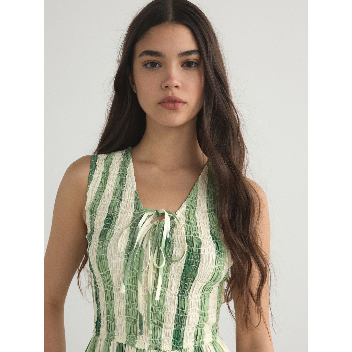 Robe longue à corsage froncé nouer vert à rayures, NEXT