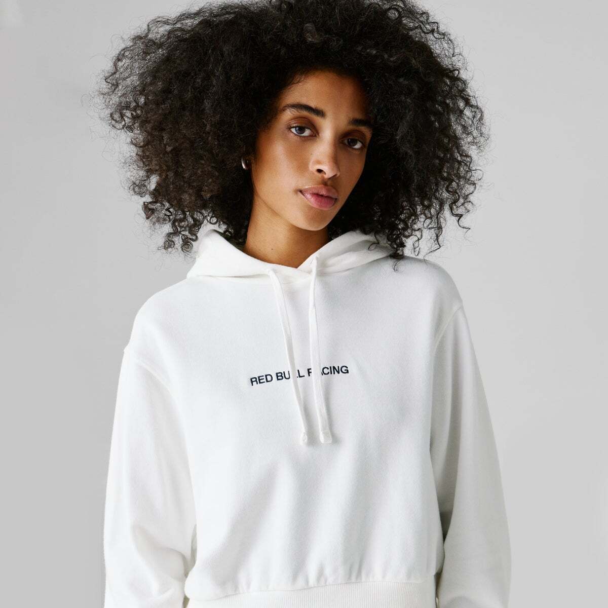 Red Bull Racing Sweat-Shirt Coupe Courte À Capuche Red Bull Racing blanc cassé, PEPE JEANS