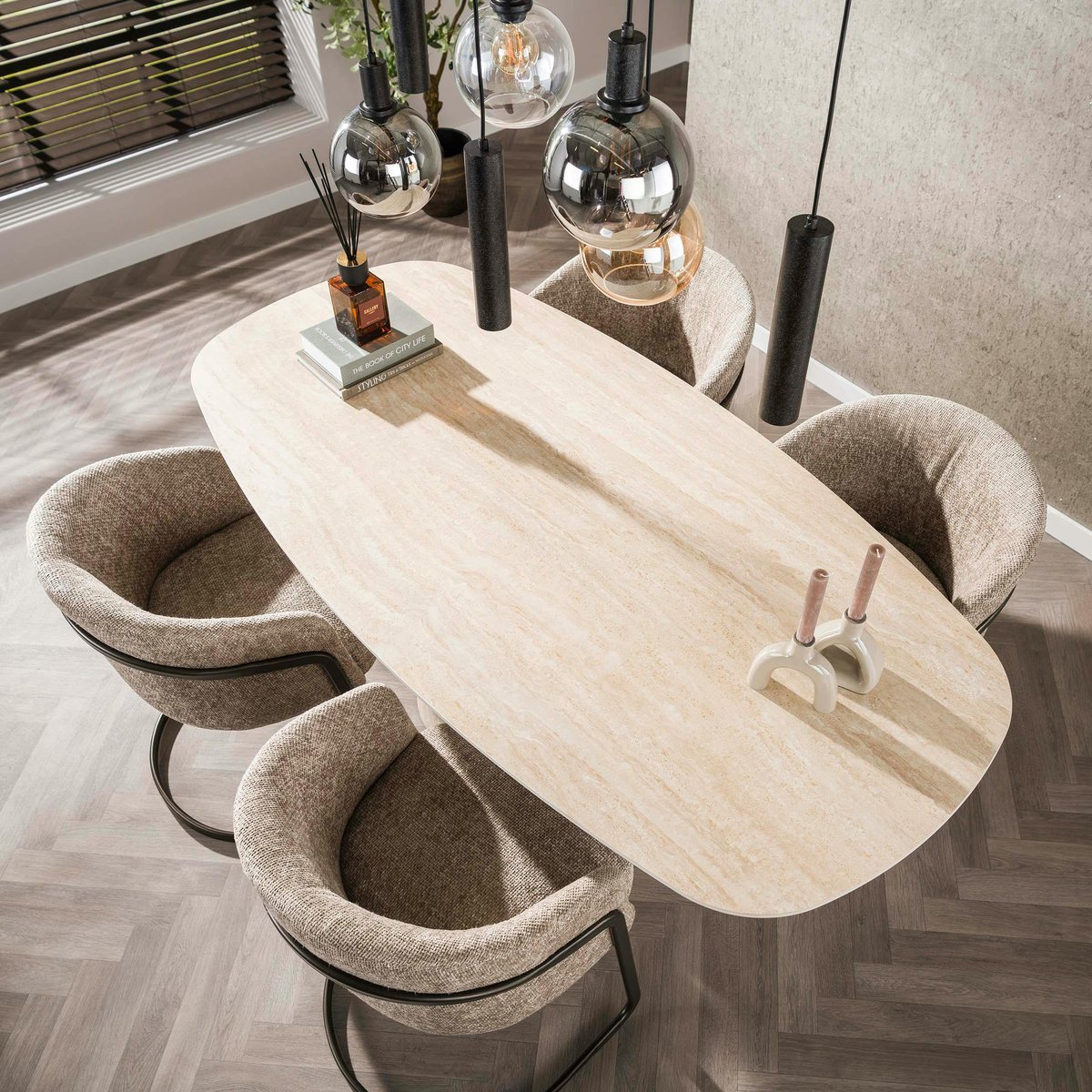 Table à manger céramique 3D design ovale moderne 180 cm COLISEE beige, PIER IMPORT