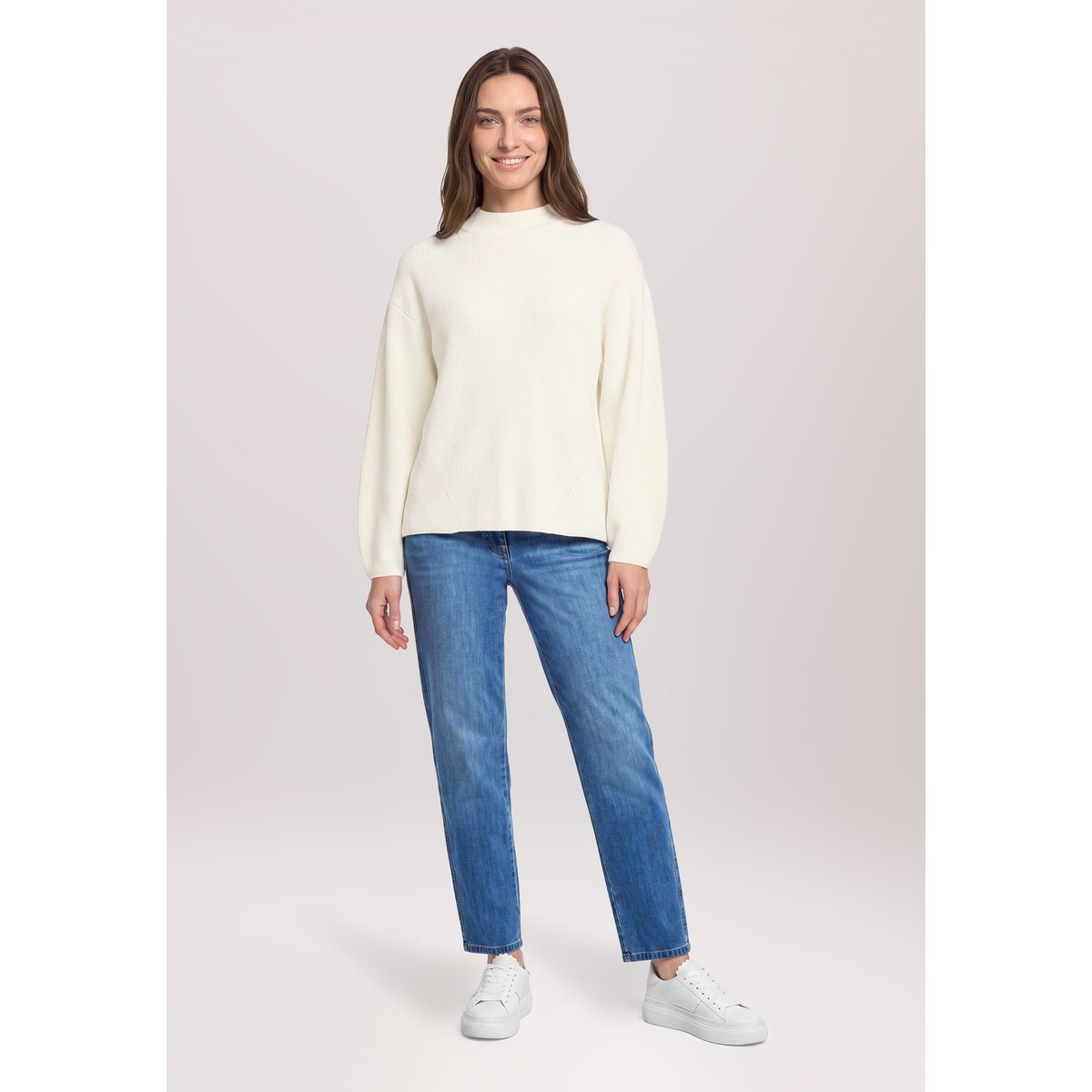Pull-over en maille à col droit blanc, BETTY BARCLAY