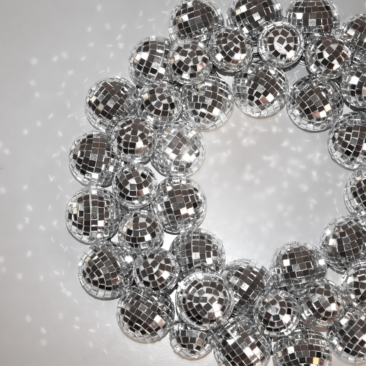 32cm Mirror Ball Wreath silver-coloured, SO'HOME