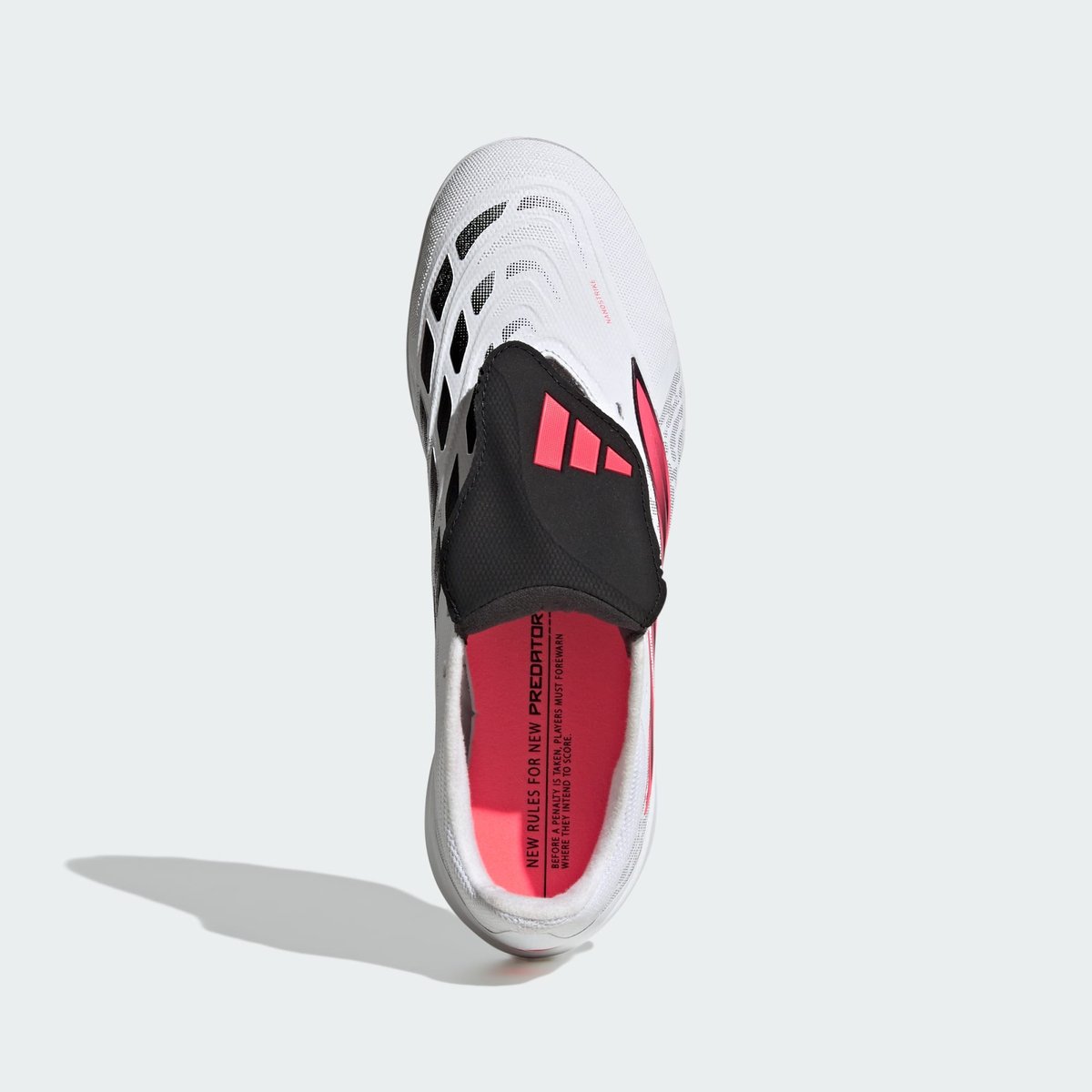 Chaussure De Football Languette Rabattue Predator League Turf Chaussure De Football Languette Rabattue Predator League Turf cloud white / solar turbo / core black, adidas Performance