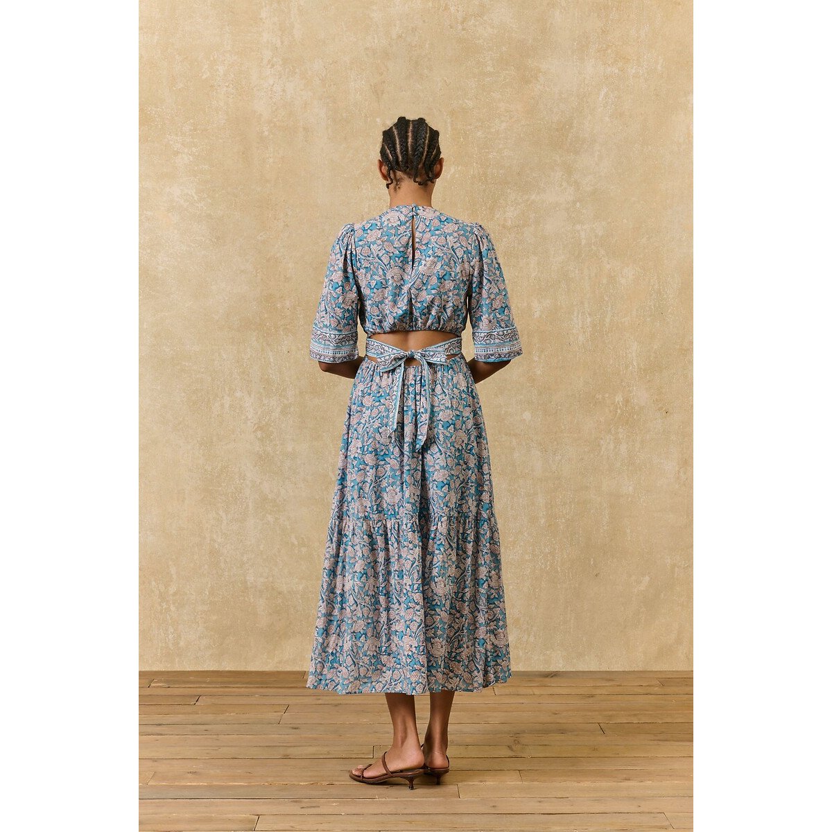 Robe longue fleurie à manches courtes, AURELIANNE imprimé bleu, LOUISE MISHA