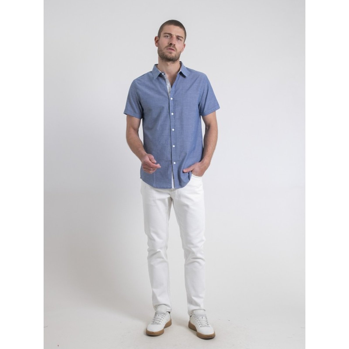 Chemise Manches Courtes Pur Coton Motifs Dakary bleu marine, RITCHIE