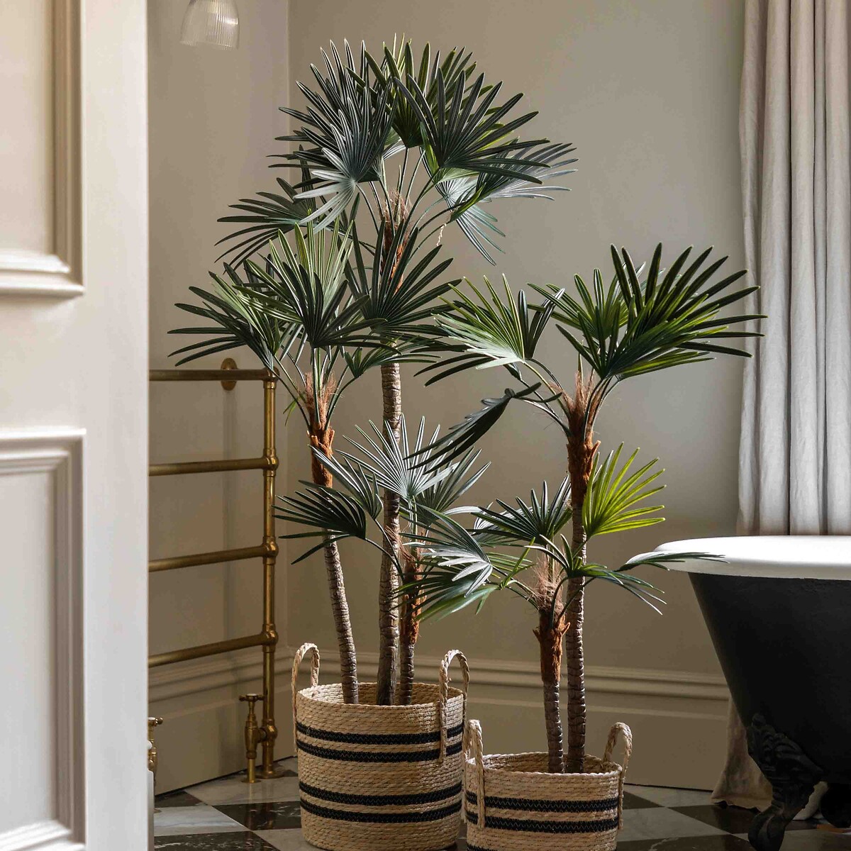 152cm Faux Potted Statement Palm Plant grey, ÉDITÉ