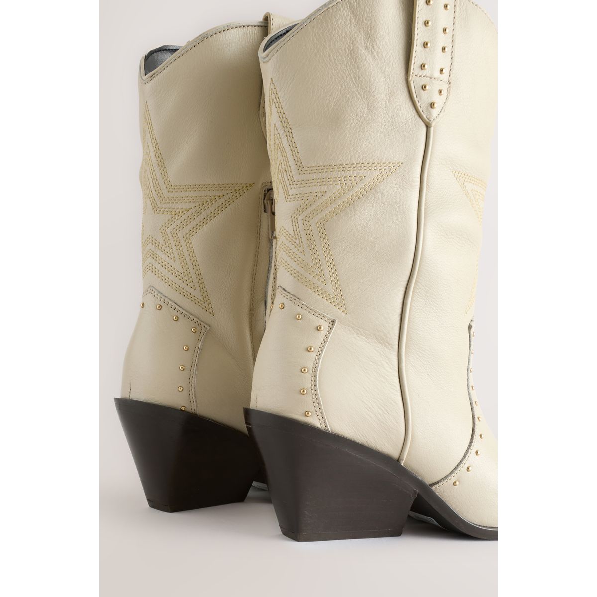 Bottes style western avec étoile crème, NEXT