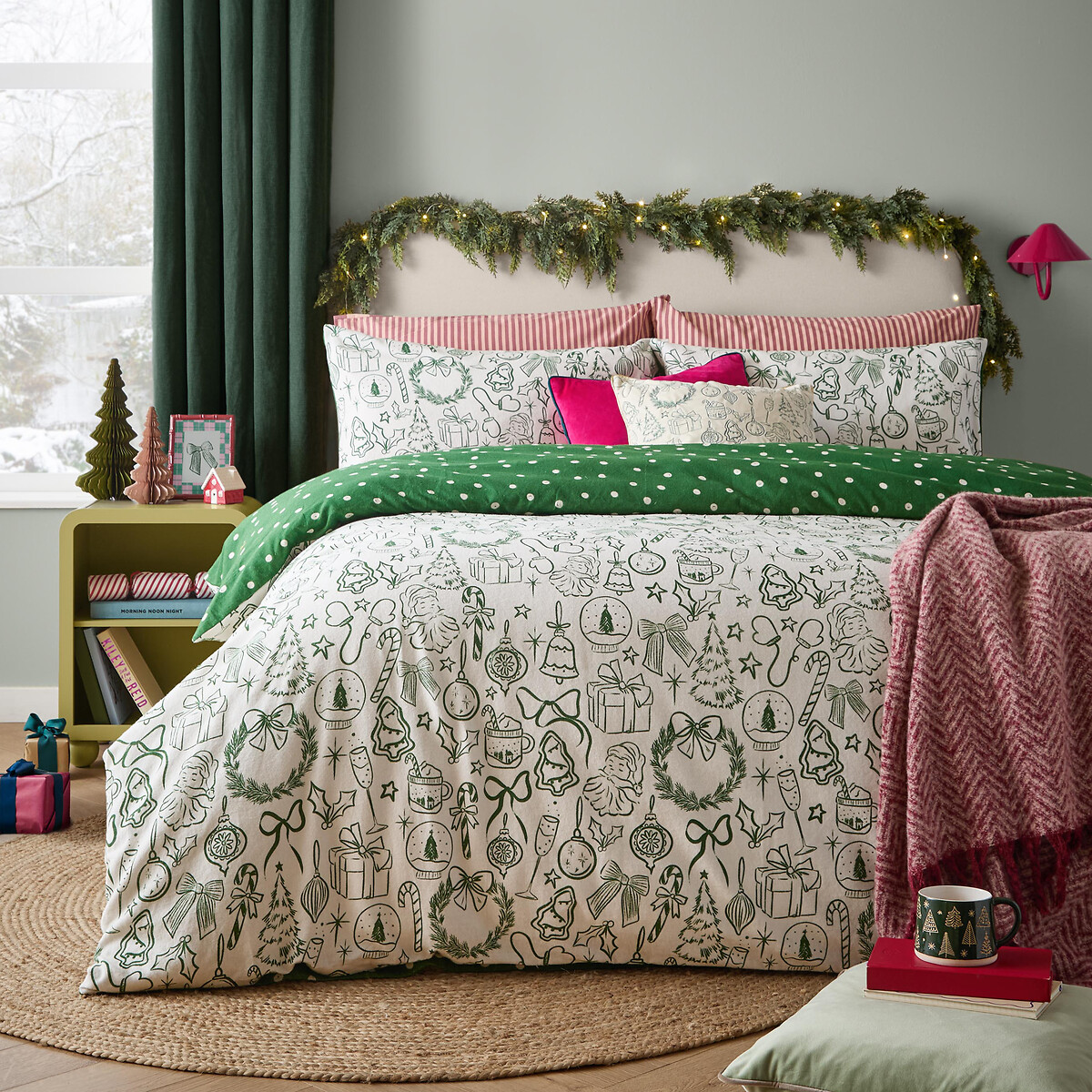 Merry Christmas Reversible Duvet Cover and Pillowcase Set multi-coloured, FURN.