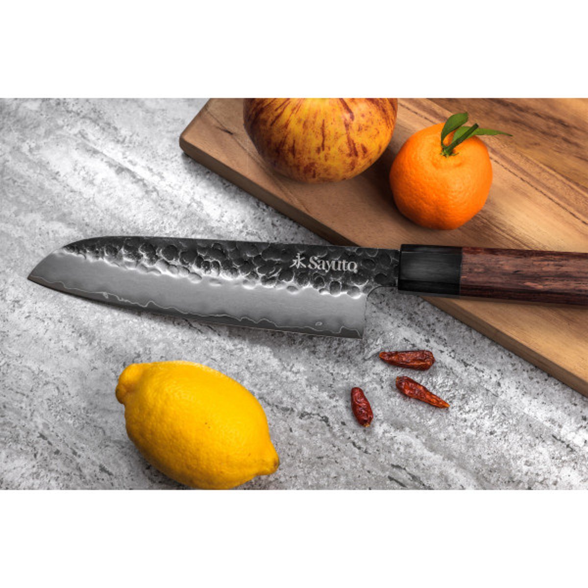 Couteau Sequoia San Mai modèle santoku 18cm brute de forge v002237, SAYUTO