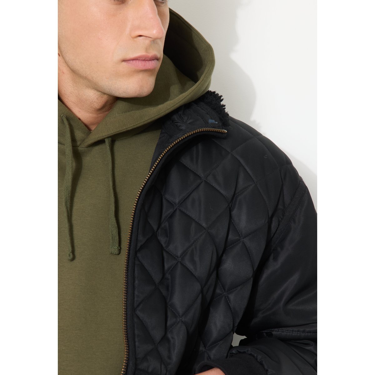 Blouson uni col montant COSMO noir, CHEVIGNON