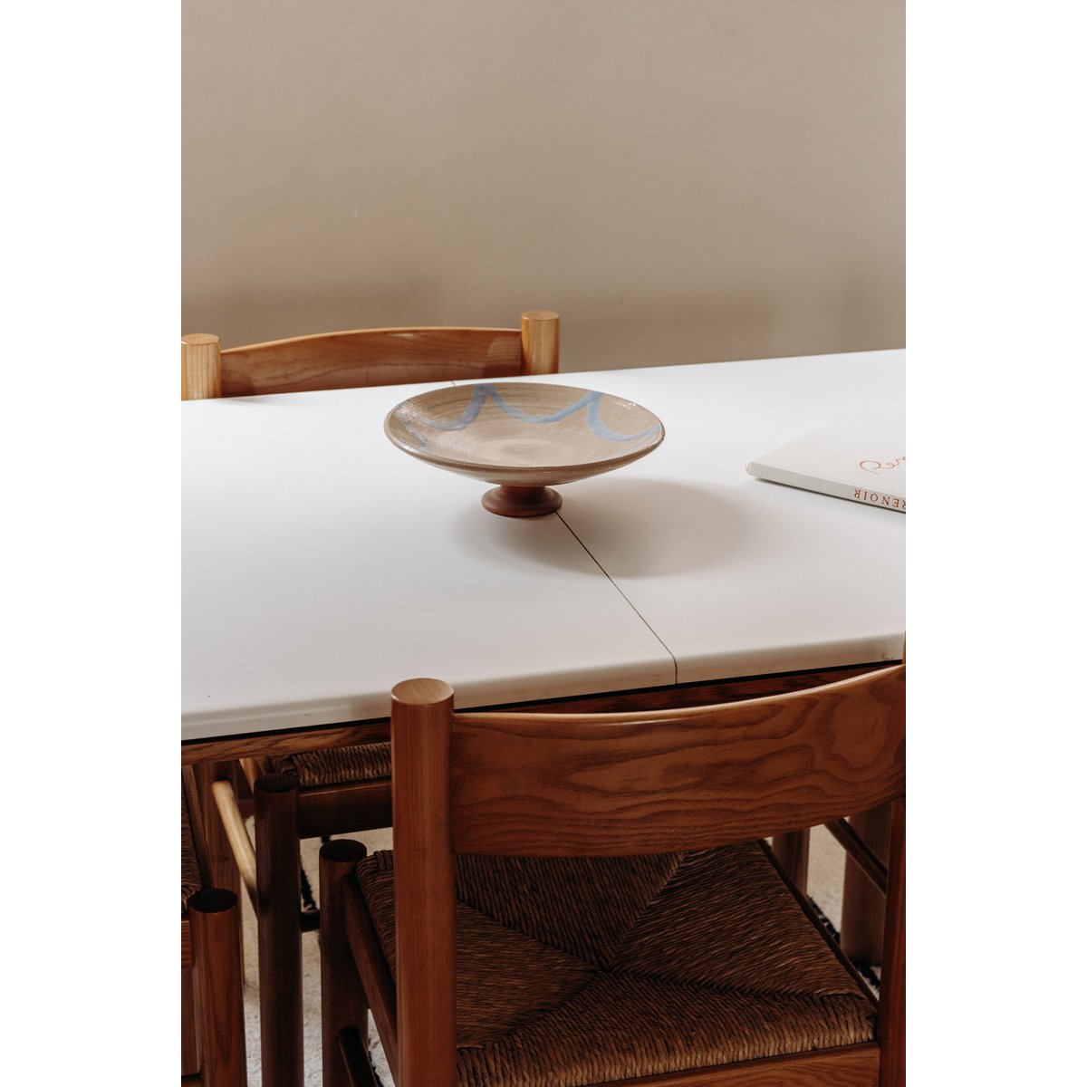 Ensemble table à manger et chaises Karla N°102 - Bon état bois, DEBONGOUT