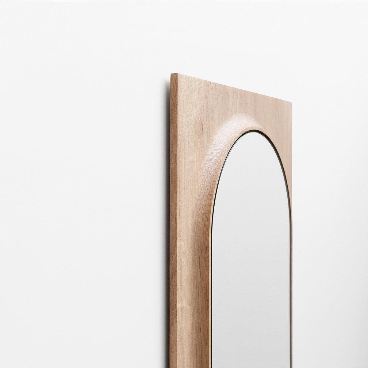 Miroir Circuit Ovale en chêne massif bois clair, DRUGEOT MANUFACTURE