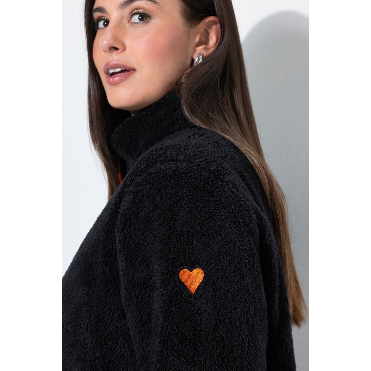 Veste en polaire bouclée, col montant noir, ULLA POPKEN