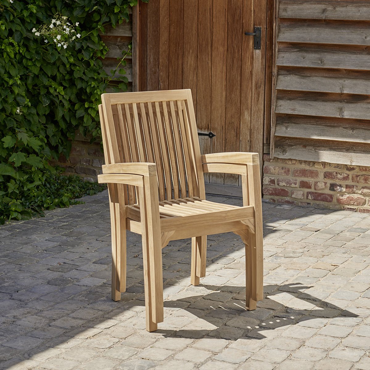 Salon de jardin en teck massif extensible 4/6 places  MIDLAND naturel, BERAH GETAH