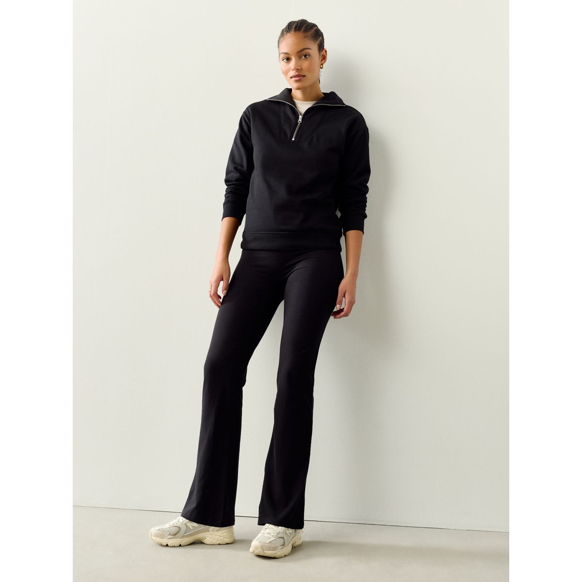 Legging évasé, froncé et côtelé doux noir, NEXT