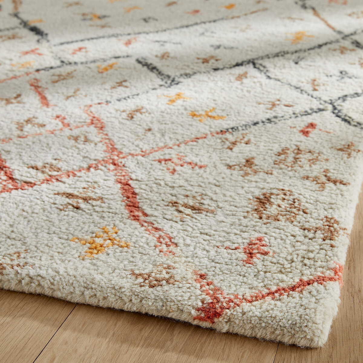 Tapis épais en laine, tufté main, Ashwin ecru/imprimé multicolore, AM.PM