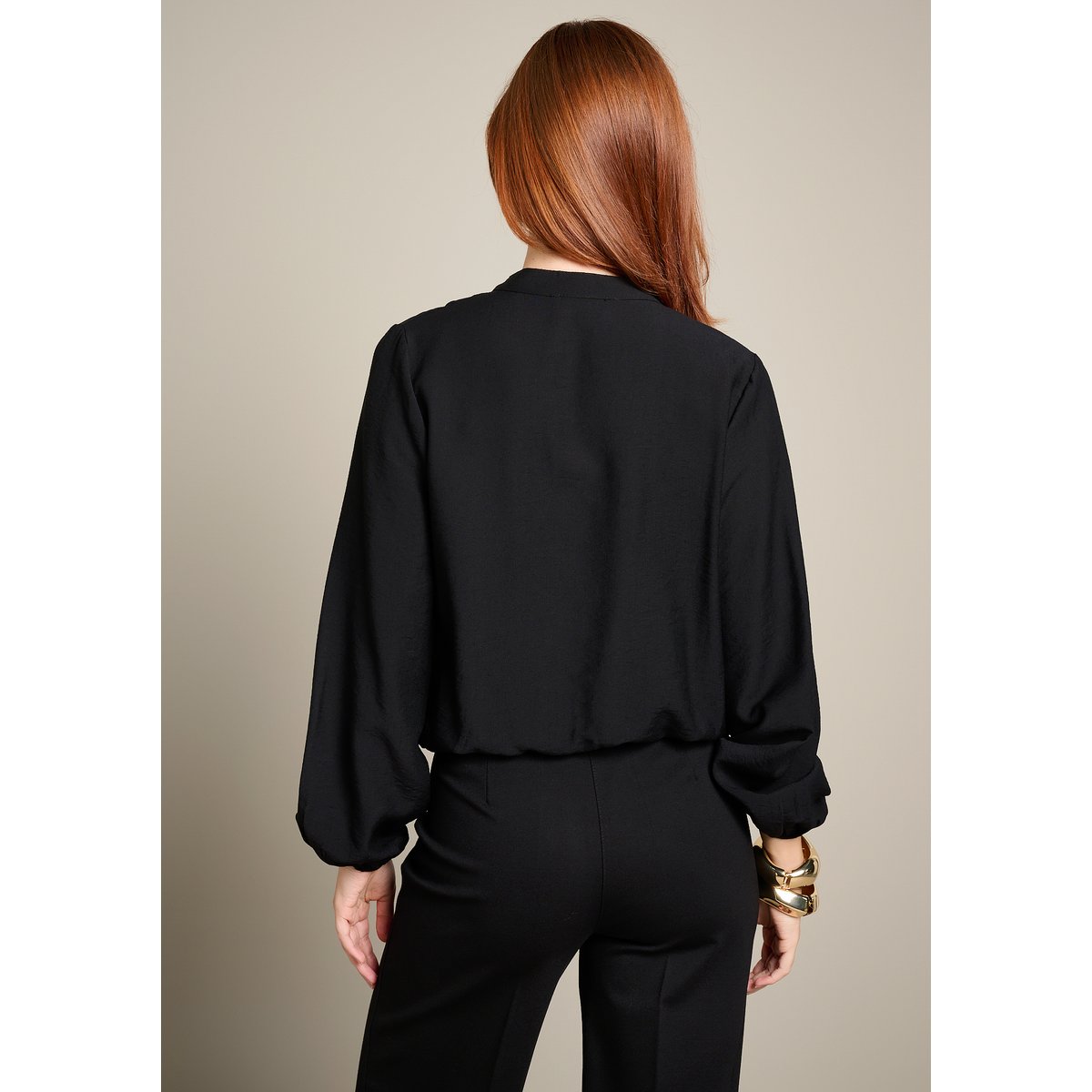 Blouse à l'effet froissé noir, LOLALIZA