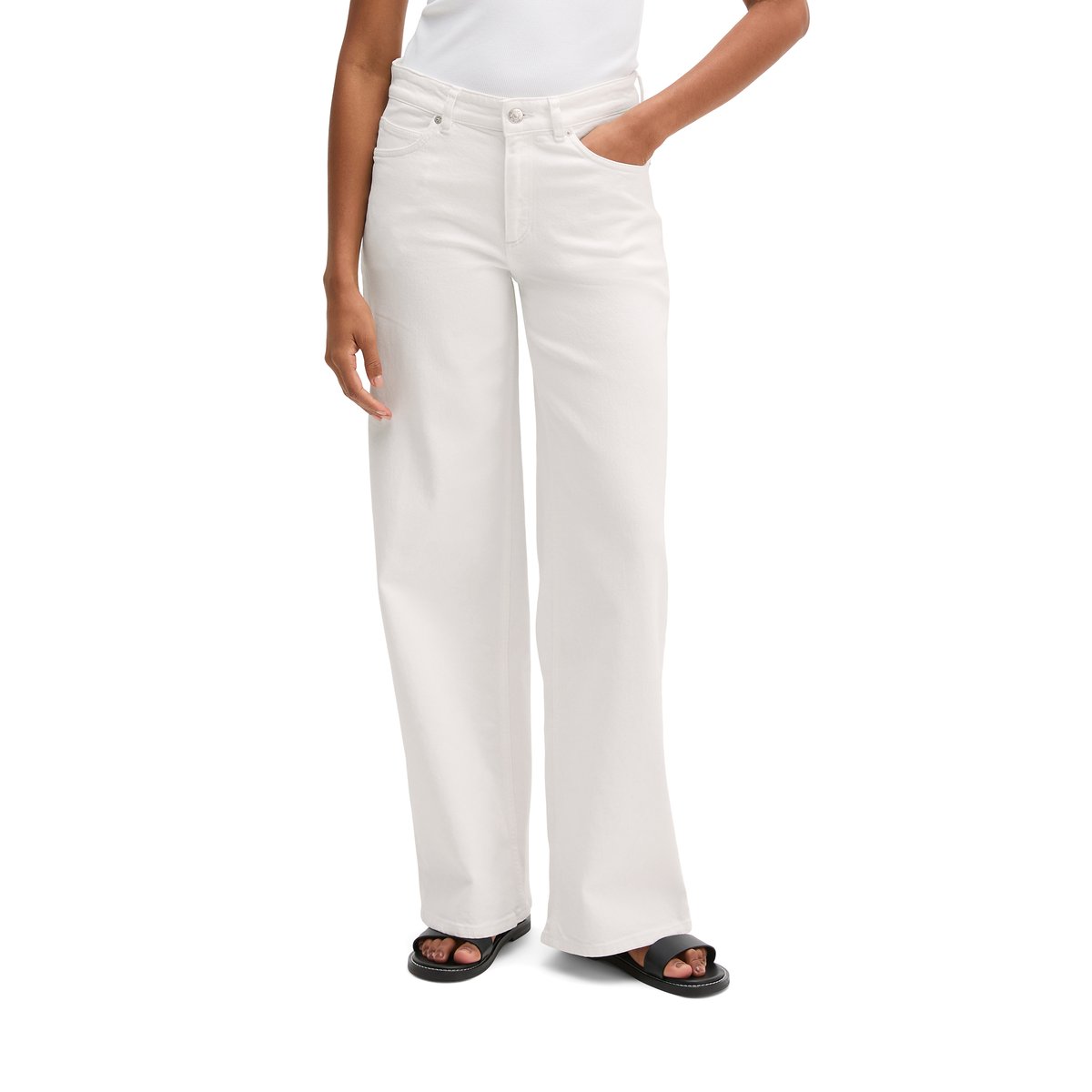 Jeans modèle Astrid large en coton organique blanc, MARC O'POLO