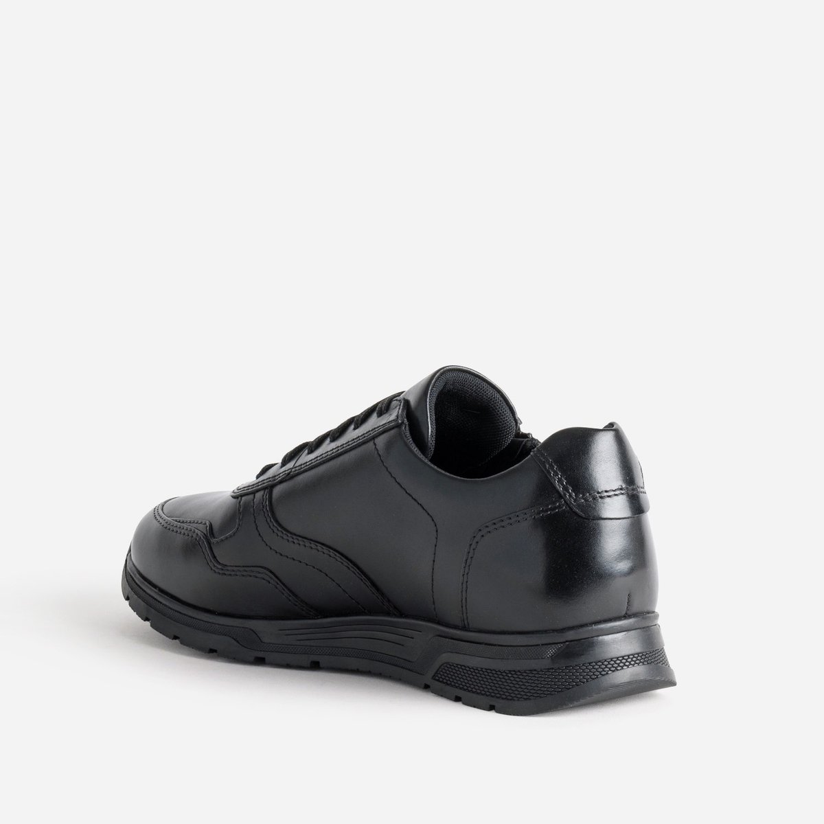 Basket en cuir PACCO noir, ERAM