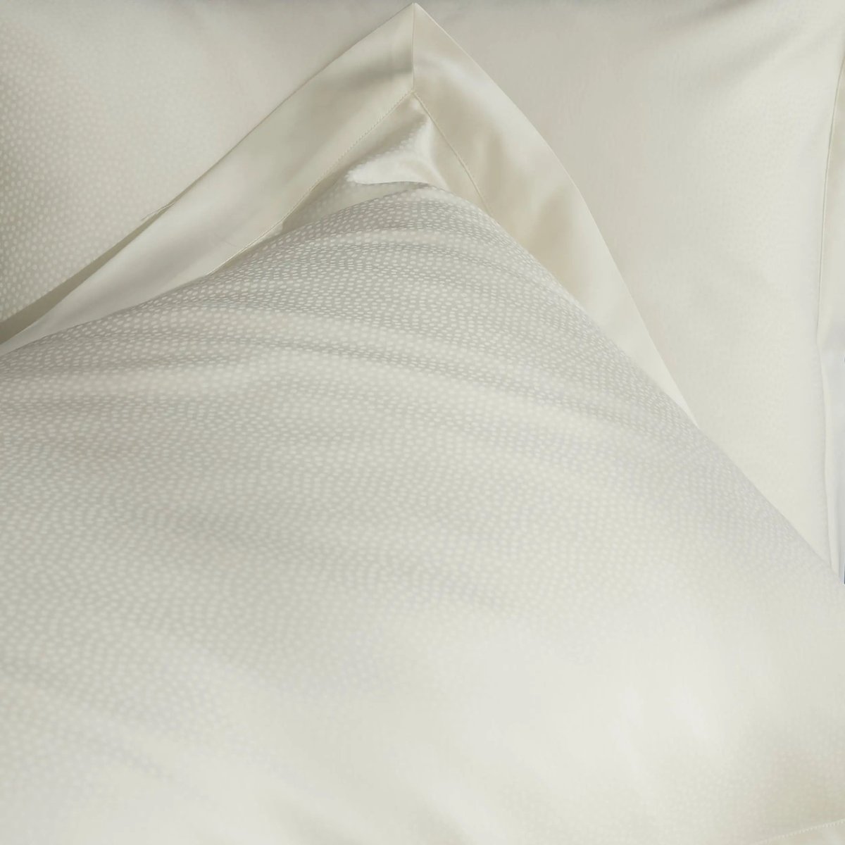 Taies d'oreiller satin de coton Jacquard ELITE lot de 2 ivoire, MPC MAISON