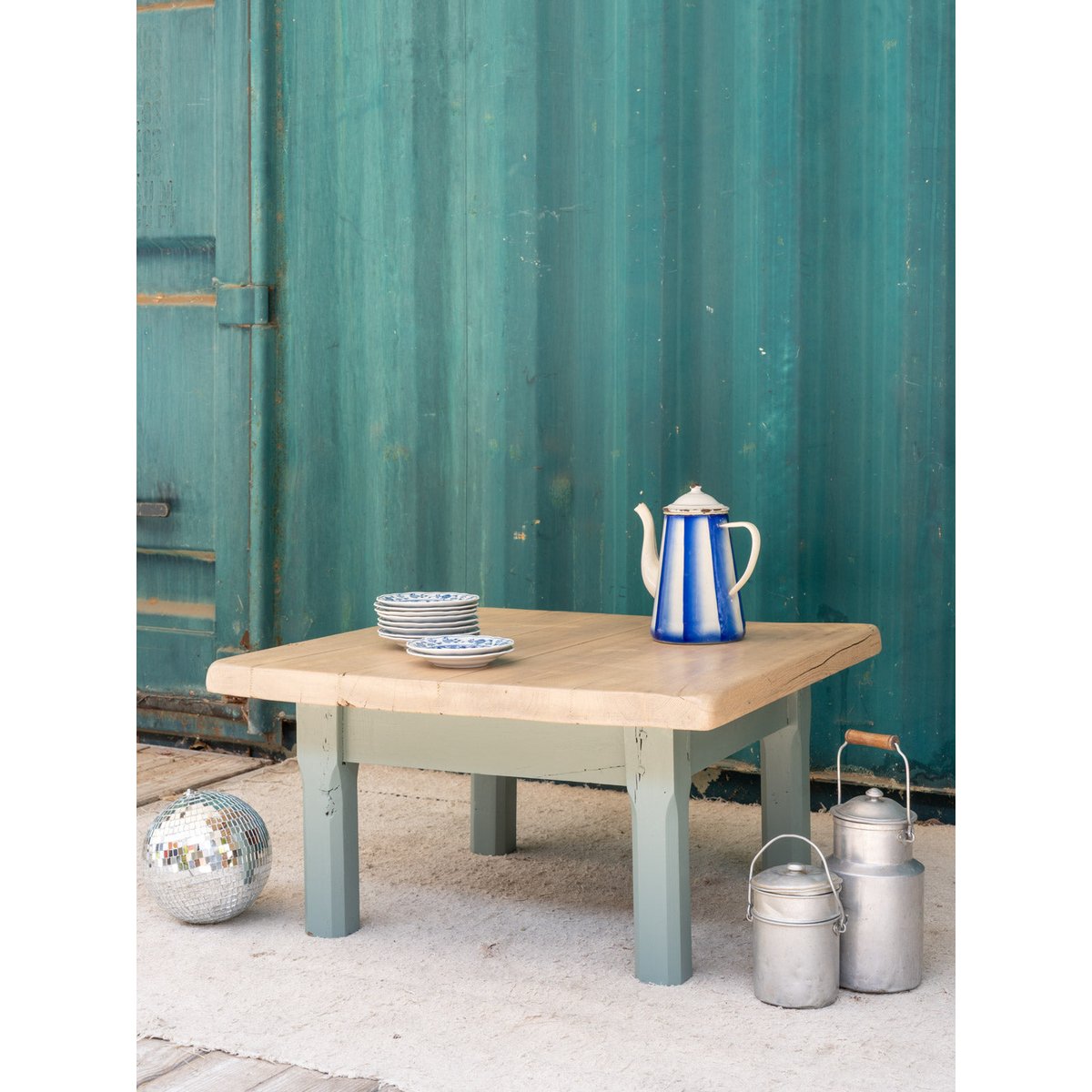 Table basse en bois vert d'eau Léonie N°1065 - Bon état bois clair, DEBONGOUT