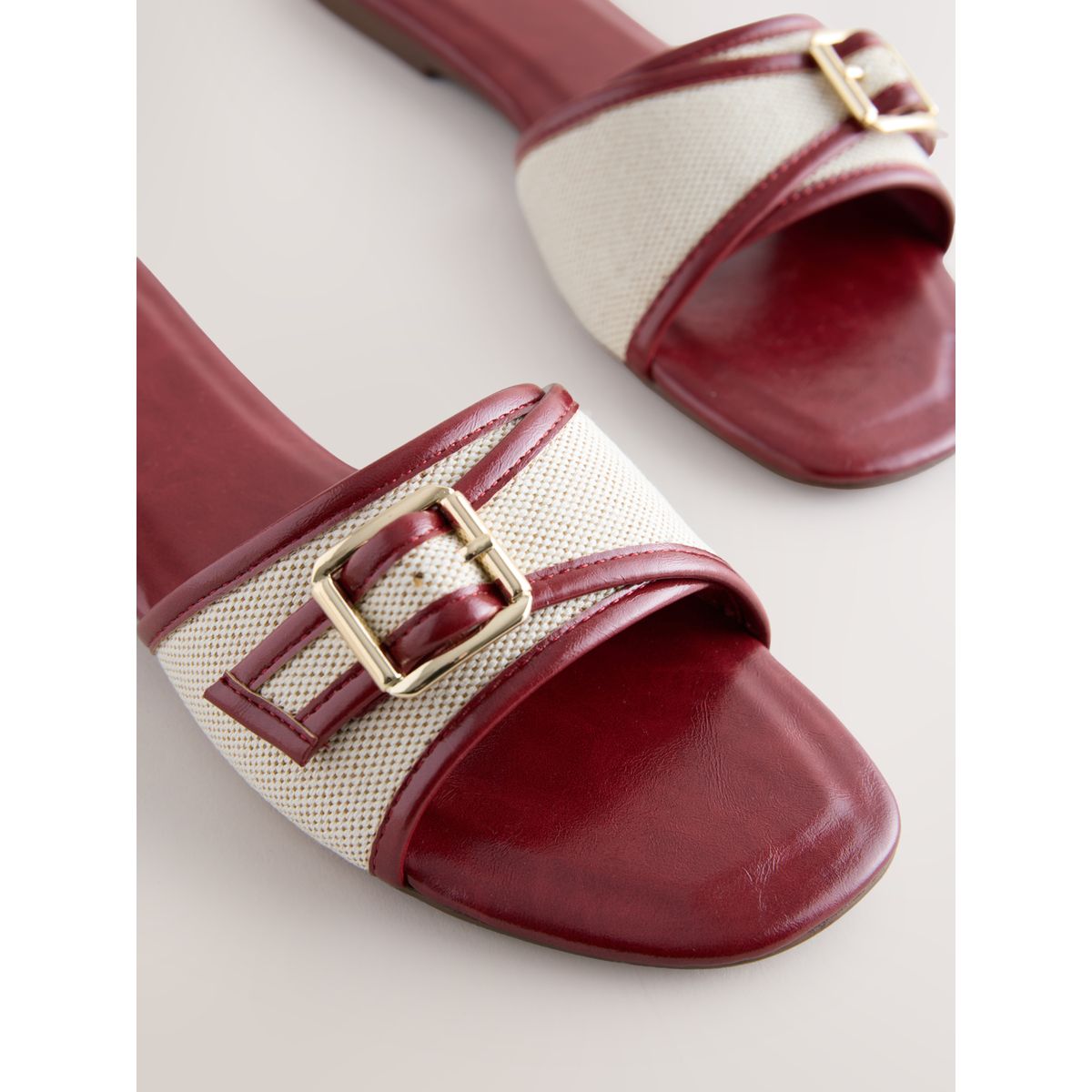 Mules à boucle forever comfort® rouge, NEXT