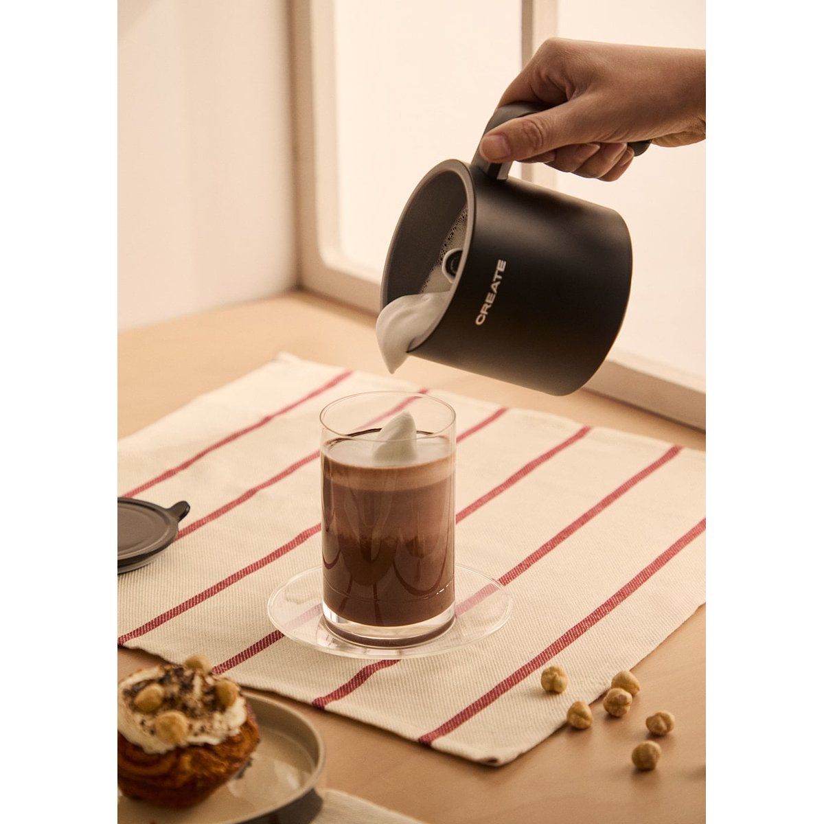 Mousseur et chauffe-lait MILK FROTHER STUDIO PRO noir, CREATE