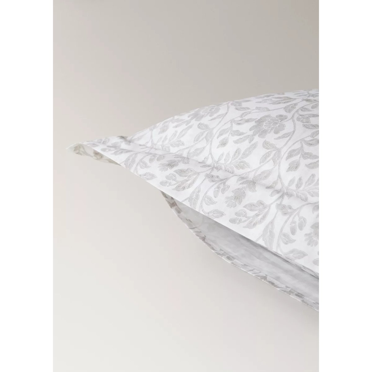 Deux taies d’oreiller imprimé fleuri 60x60 cm écru, MANGO HOME
