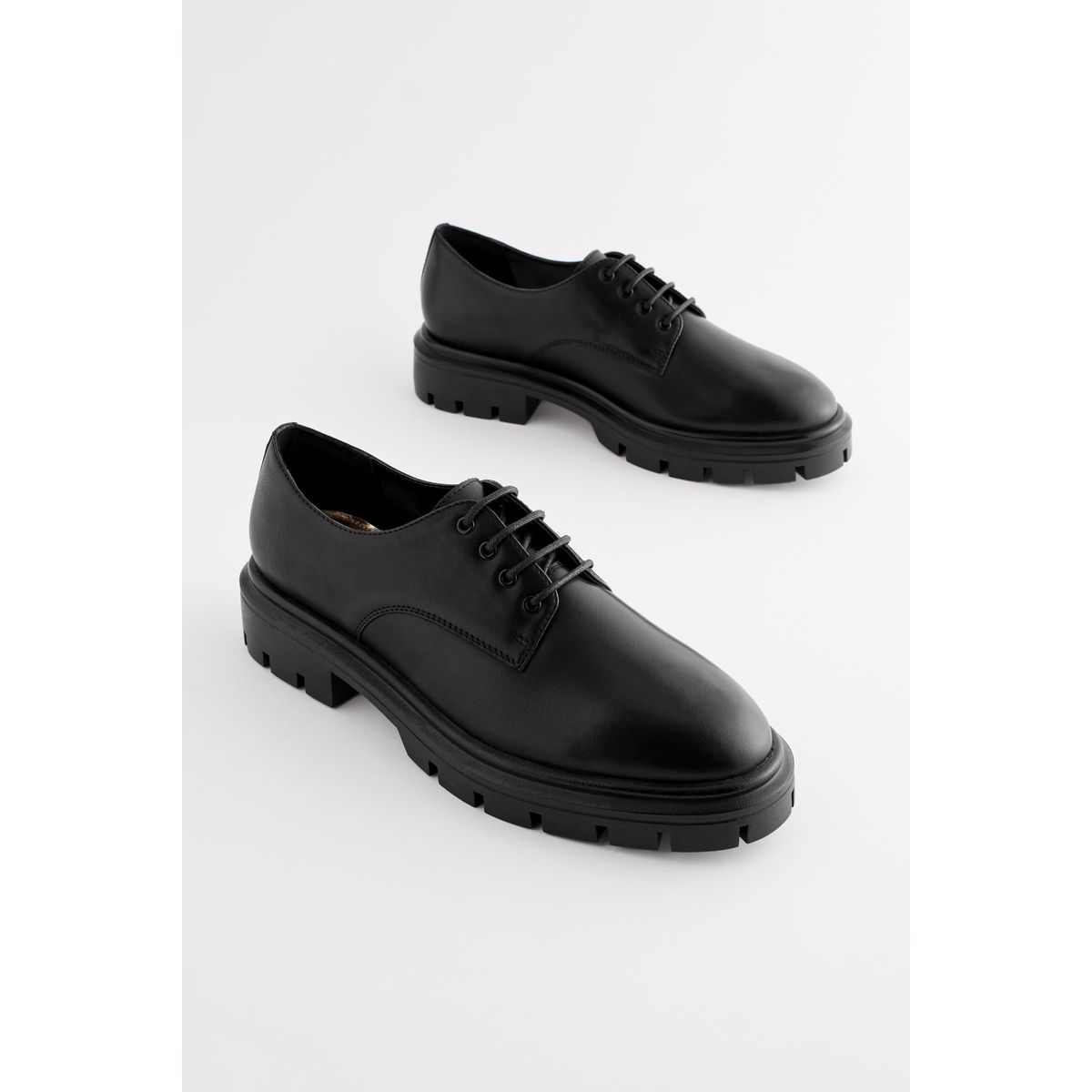 Chaussures à lacets coupe classique noir, NEXT