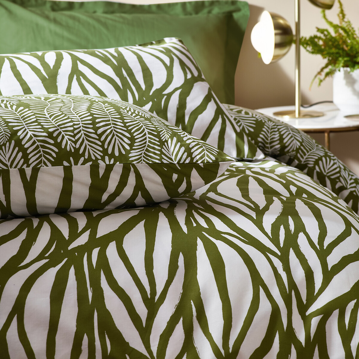 Frond Abstract Cotton Mix Duvet Cover and Pillowcase Set olive, HÖEM