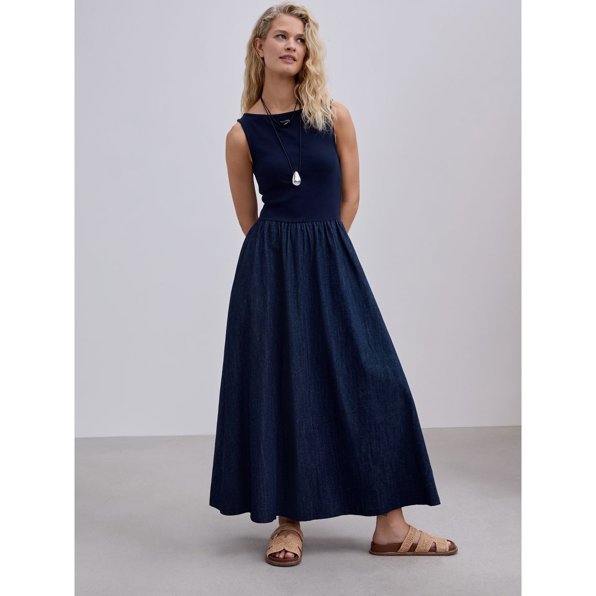 Robe longue sans manches en jersey mélangé délavage bleu, NEXT