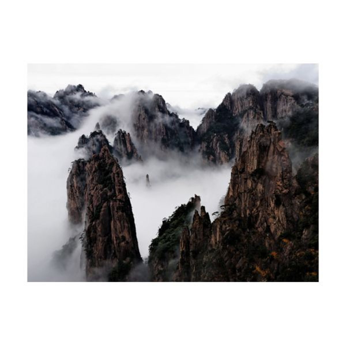 Papier peint intissé panoramique Paysage Mer de nuages, Monts Huang Shan, Chine noir, EDEN