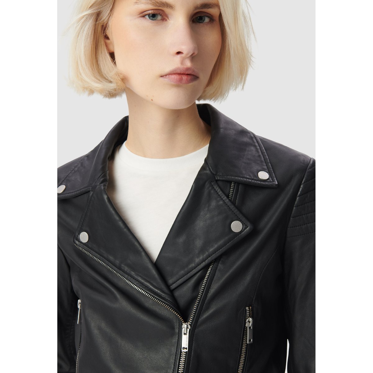 Blouson court en cuir d'agneau noir, IKKS