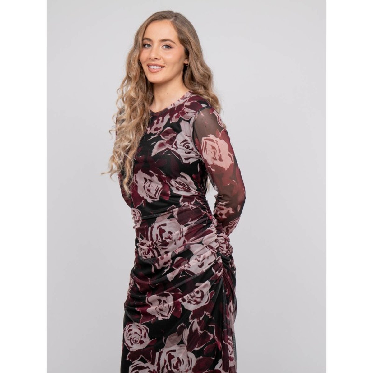 Robe Longue En Mesh Motif Roses Irma noir, DONA LISA