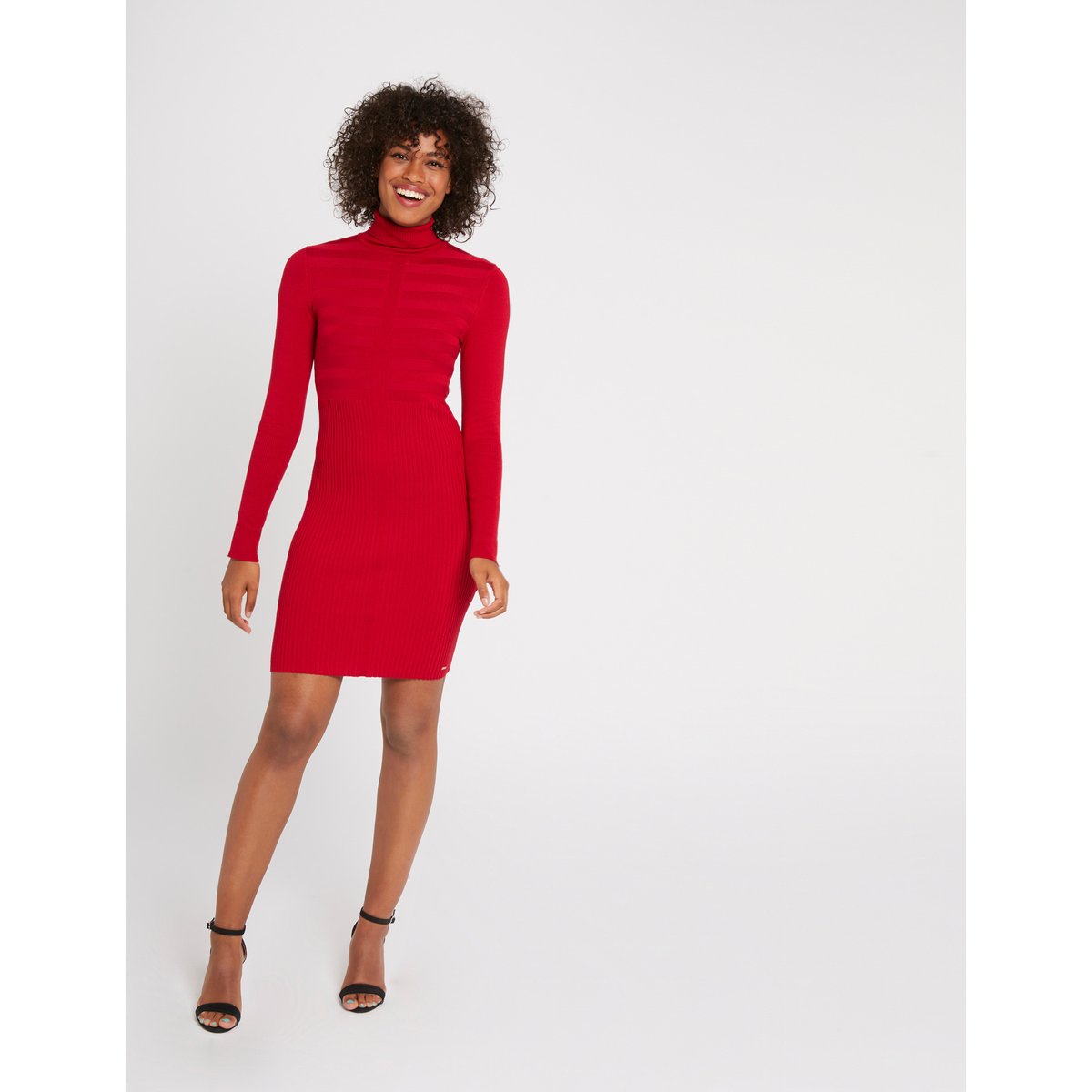 Robe pull en fine maille, col montant rouge, MORGAN