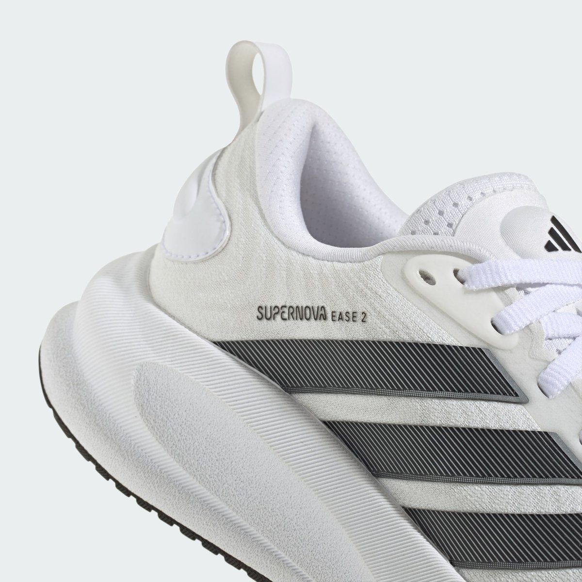 Chaussure Supernova Ease 2 J Chaussure Supernova Ease 2 J cloud white / core black / core white, adidas Performance