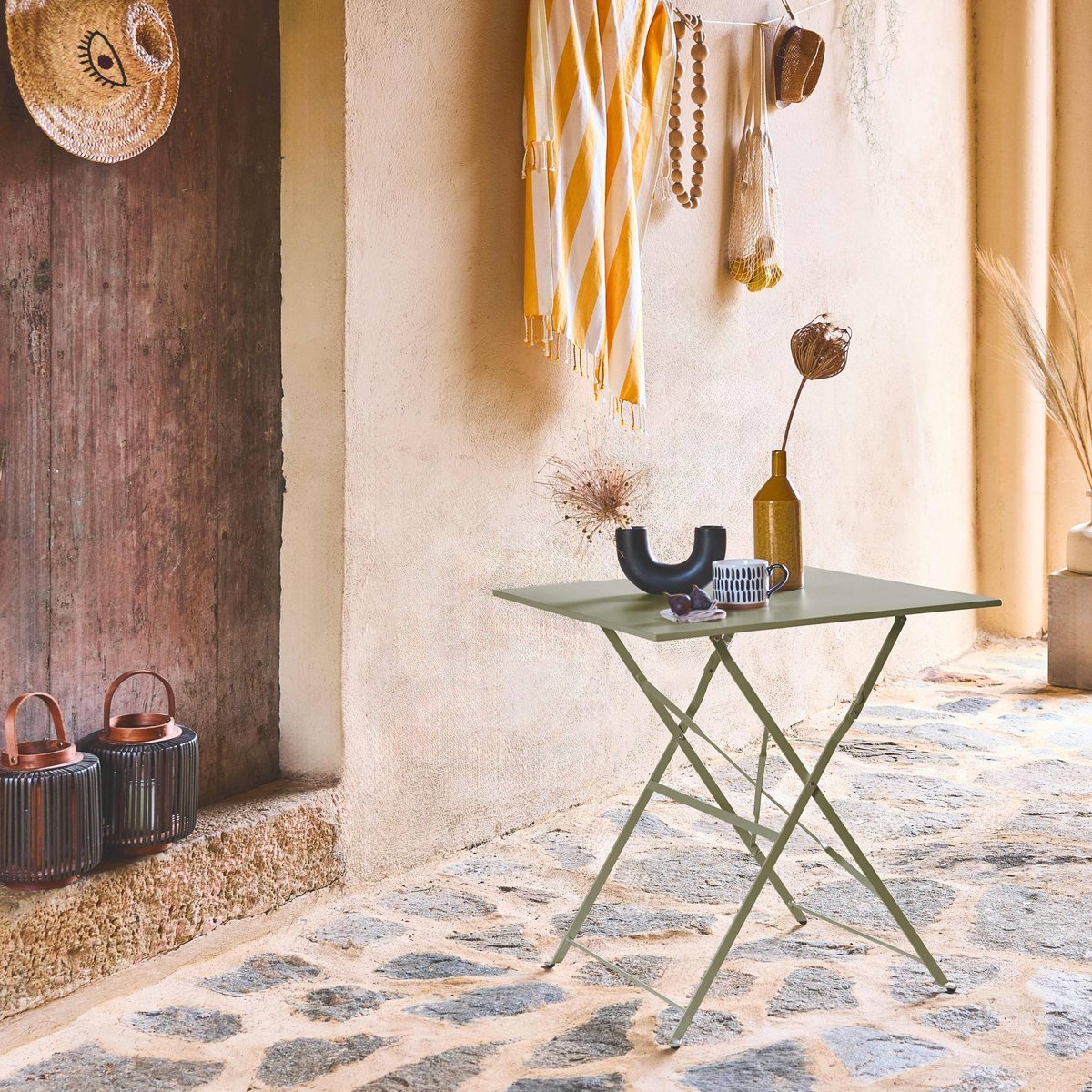 Table de jardin bistrot pliante métal + 2 assises EMILIA vert de gris, SWEEEK