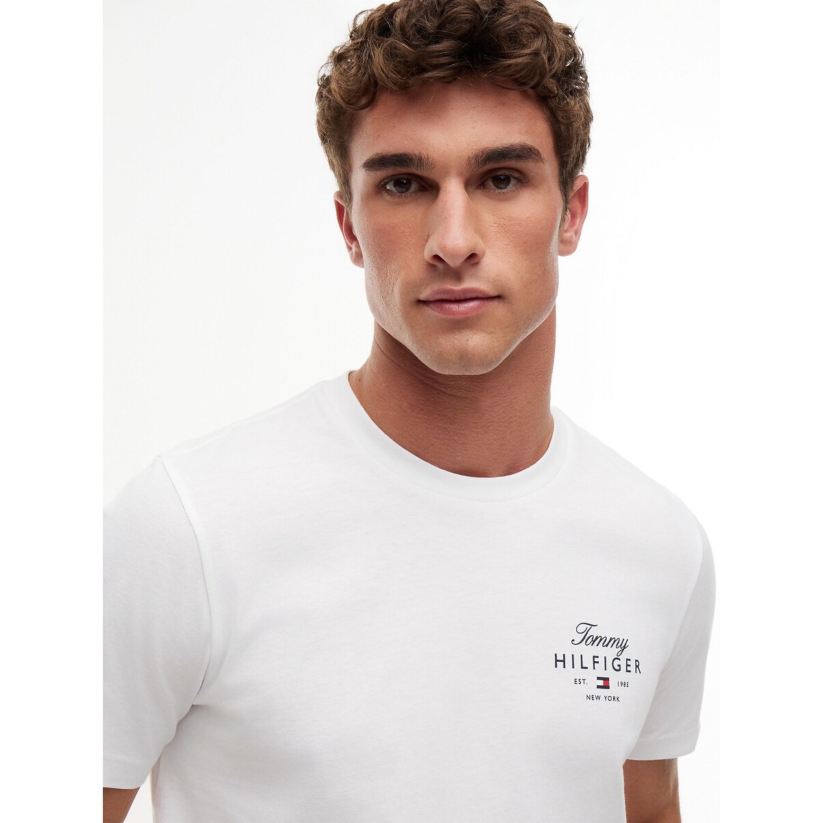 T-shirt regular de mangas curtas branco, TOMMY HILFIGER
