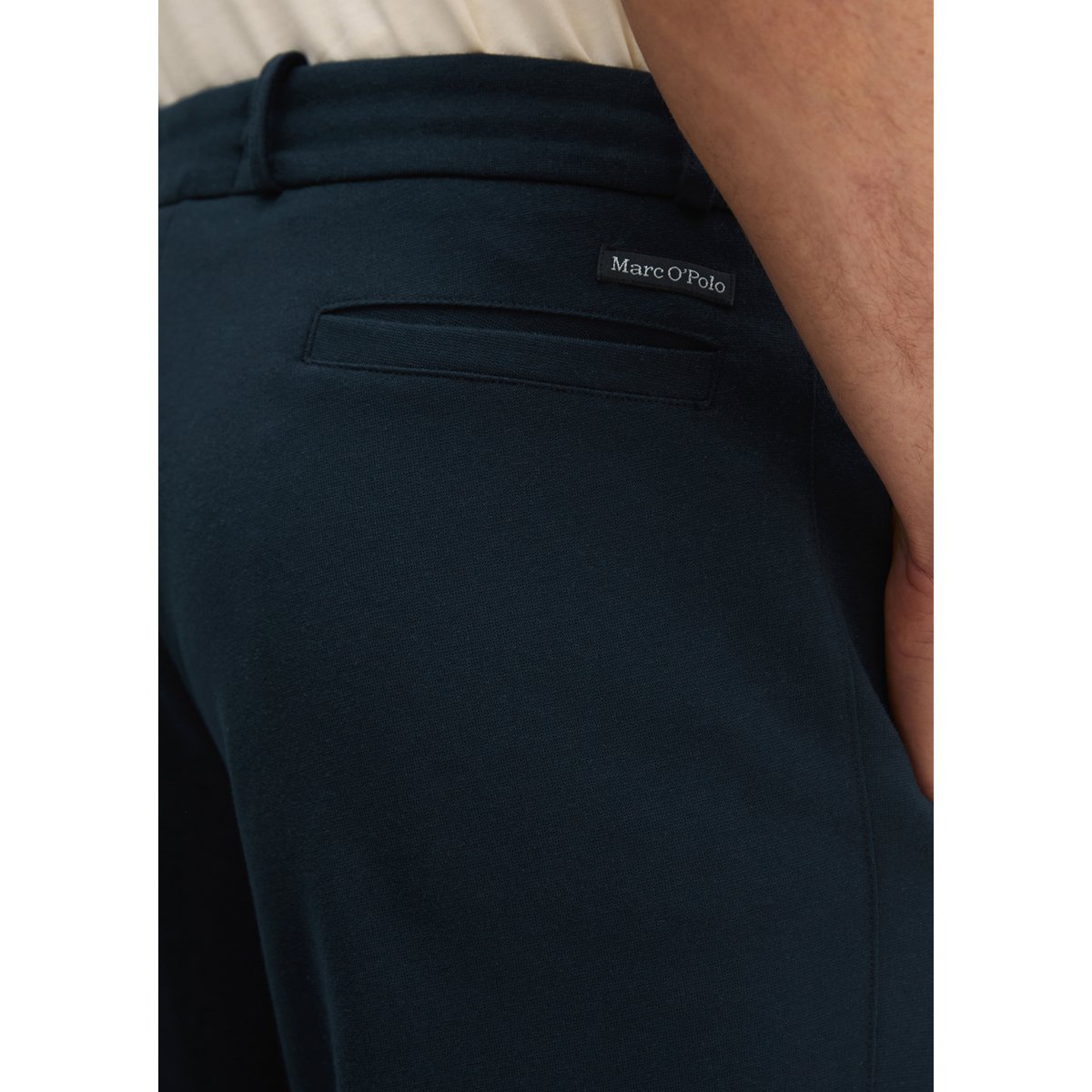 Pantalon sweat regular garment-dyed avec poignée en jersey bleu foncé, MARC O'POLO