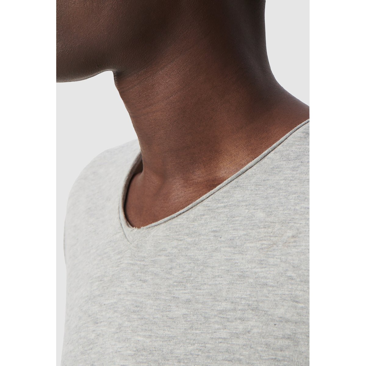 Tee-shirt col V L'Essentiel gris, IKKS