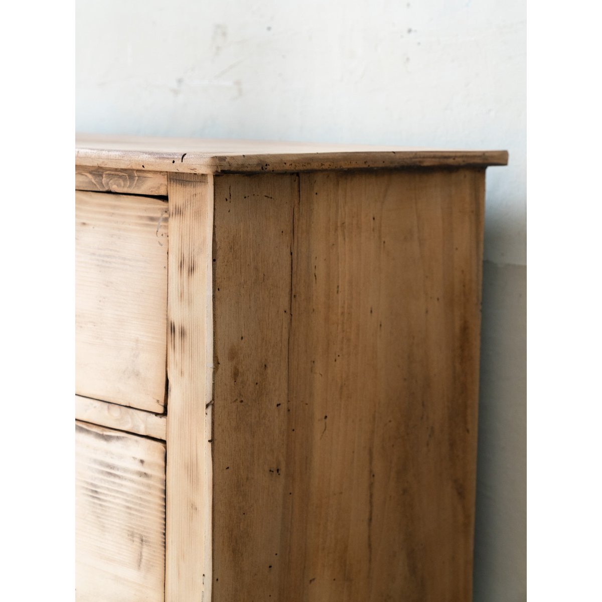 Commode ancienne en bois Garance N°737 - Bon état bois clair, DEBONGOUT