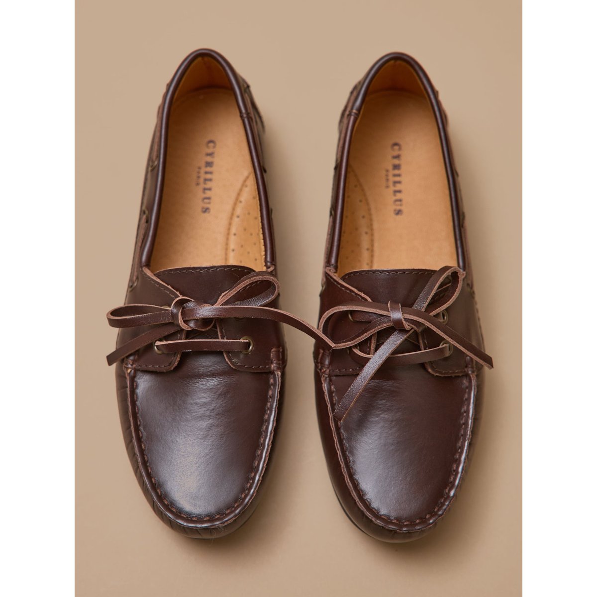 Chaussures bateau cuir chocolat, CYRILLUS