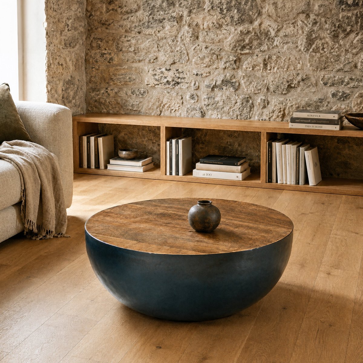 Table basse ronde en bois massif et métal D90 cm - TAJY bois foncé et noir, MAISON PAVANE