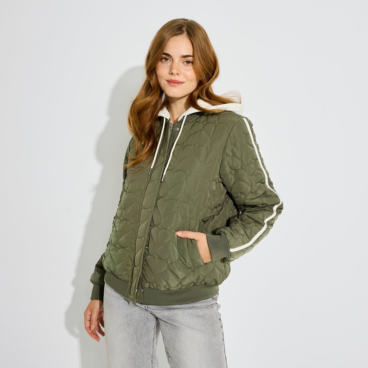 Blouson matelassé à capuche vert kaki, GRAIN DE MALICE