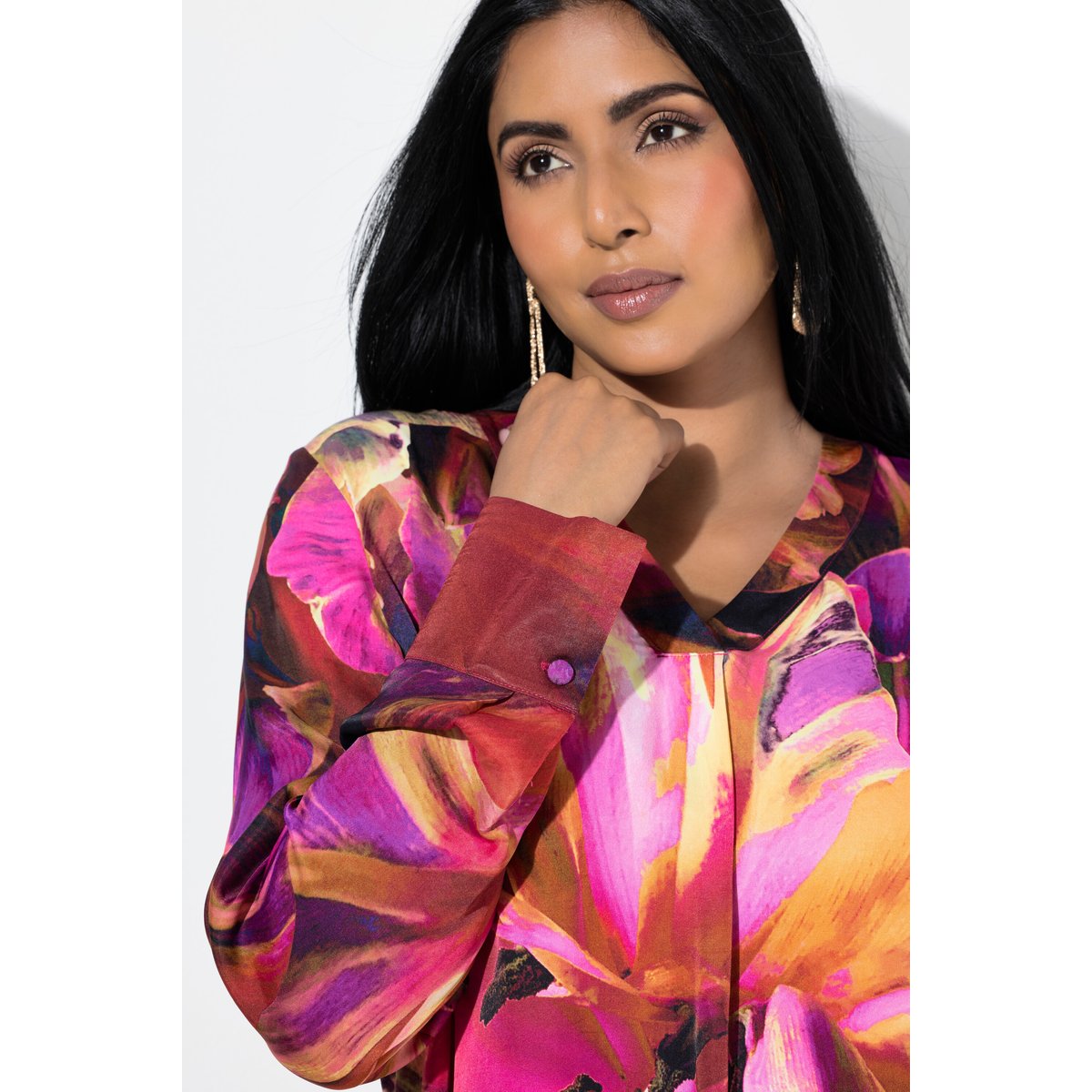 Blouse à fleurs en satin baie, ULLA POPKEN